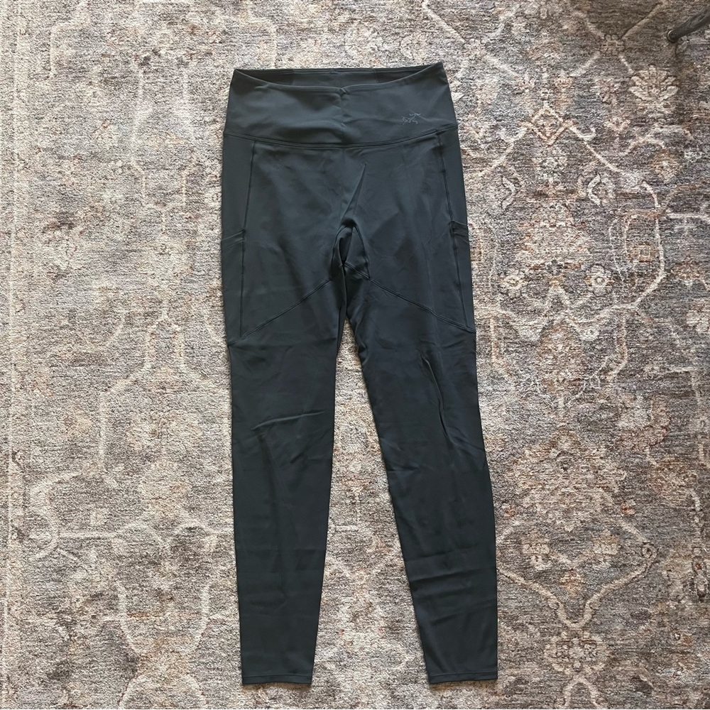 Arc'teryx High-Rise Performance Leggings